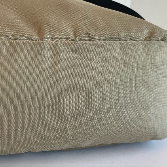 L.L. Bean Black and Tan Women  Messenger Bag - Picture 11 of 15